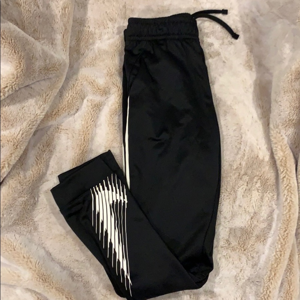 Nike Kids Therma Dri-Fit Pants